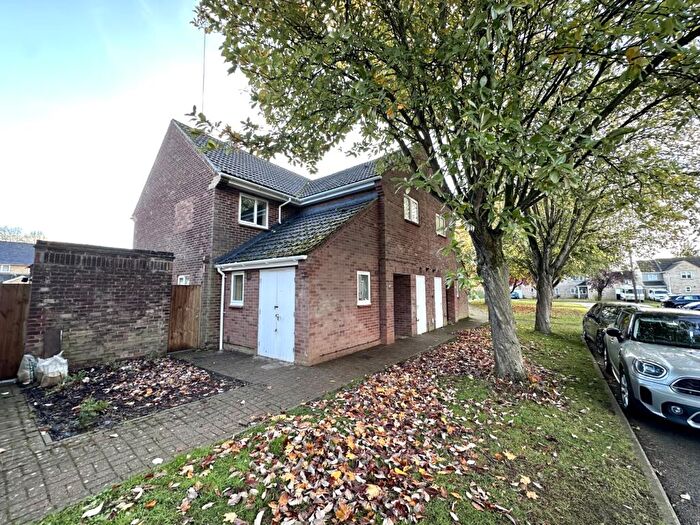 3 Bedroom Semi Detached House For Sale In Gunning Road, Ely, Cambridgeshire, CB7