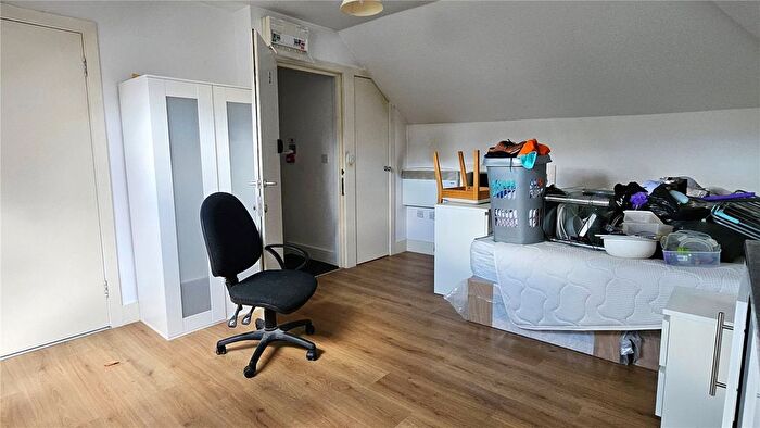 Studio To Rent In Clayponds Lane, Brentford, TW8