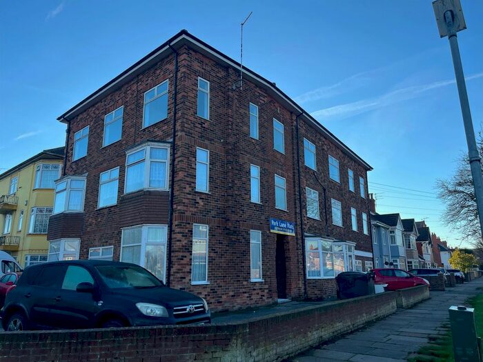 1 Bedroom Flat To Rent In Park Avenue, Skegness, Lincolnshire PE25