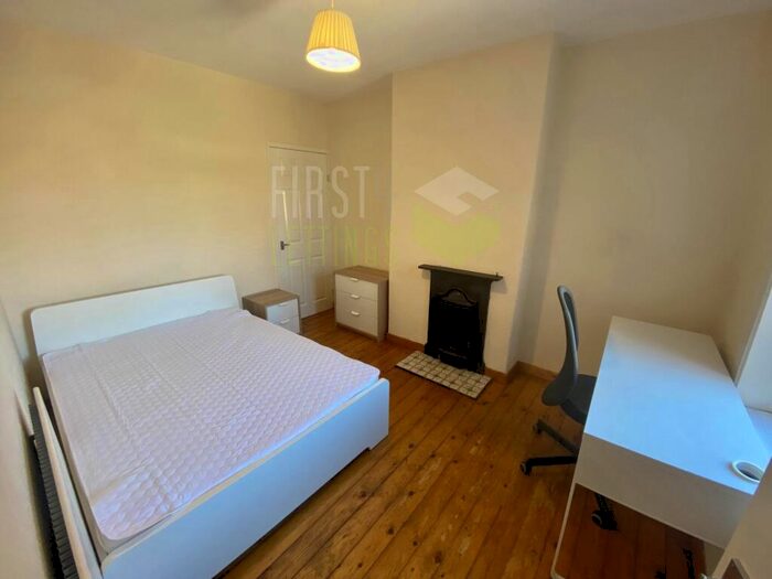 3 Bedroom Terraced House To Rent In Wordsworth Road, Clarendon Park, LE2