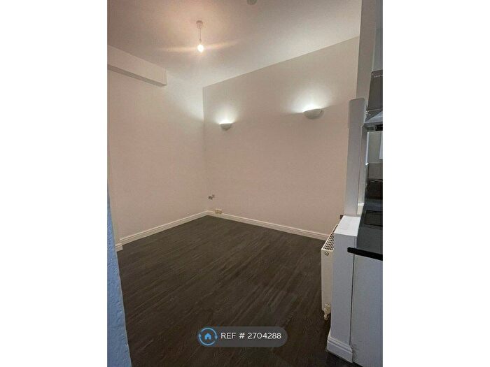 Studio To Rent In Corporation Road, Newport, NP19