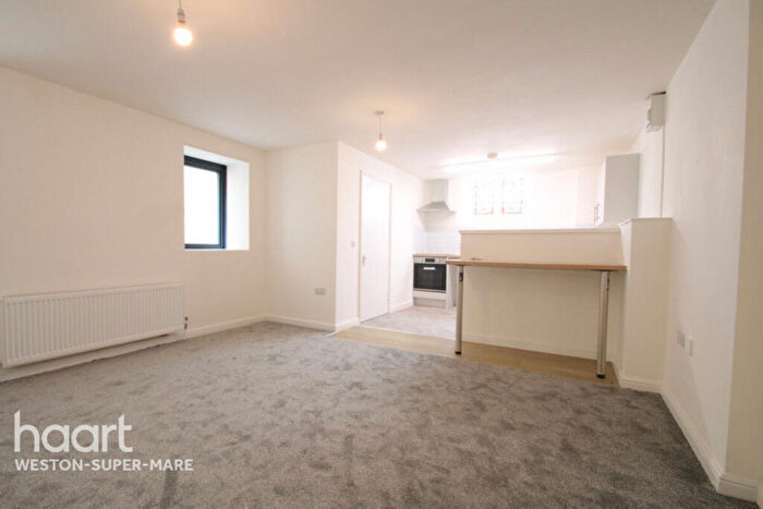 2 Bedroom Flat To Rent In Moorland Road, Weston-Super-Mare, BS23