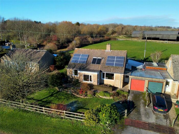 2 Bedroom Bungalow For Sale In Hazleton, Cheltenham, Gloucestershire, GL54