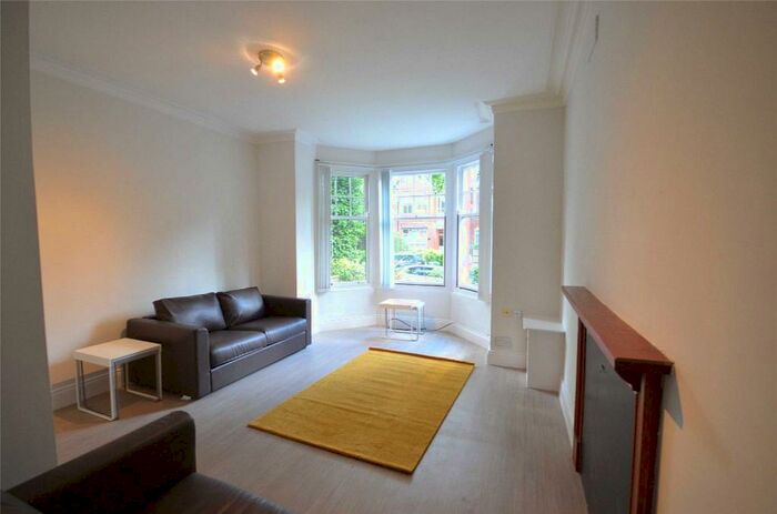 3 Bedroom Apartment To Rent In A Old Lansdowne Road, Didsbury, Manchester, M20