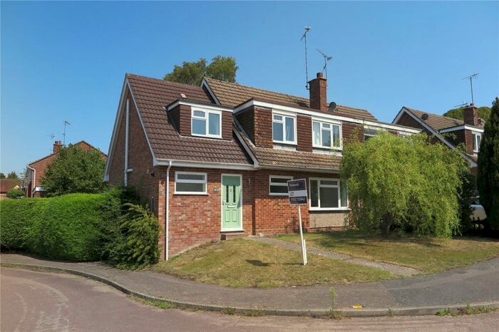 6 Bedroom Semi-Detached House To Rent In Riverdale, Farnham, GU10