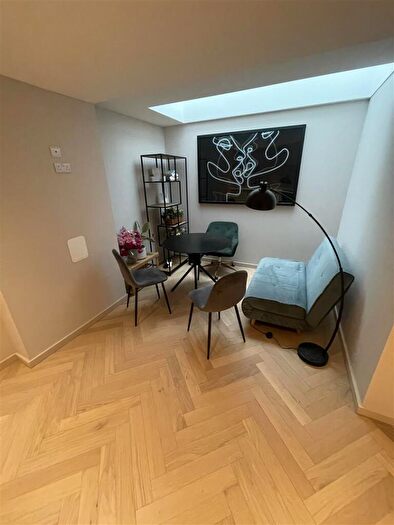 1 Bedroom Apartment To Rent In Spurstowe Terrace, Hackney, E8