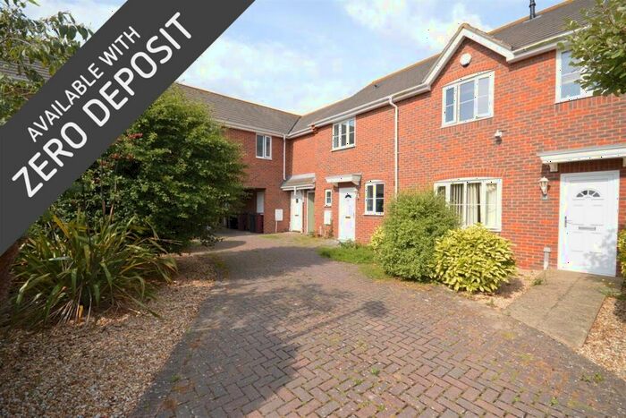 1 Bedroom Flat To Rent In Mere Close, Bracklesham Bay, Chichester, PO20