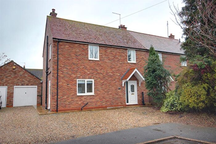 3 Bedroom Property To Rent In Trinity Close, Leven, Beverley, HU17