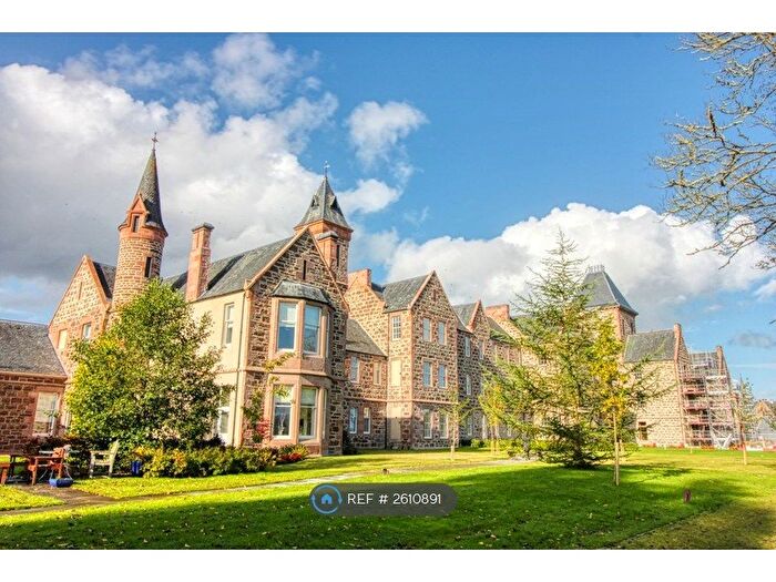 3 Bedroom Flat To Rent In Great Glen Place, Inverness, IV3