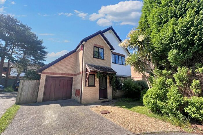 4 Bedroom Detached House For Sale In Sandford, BH20