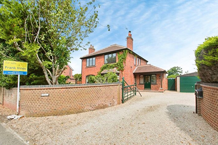 4 Bedroom Detached House For Sale In Uttoxeter Road, Foston, Derby, Derbyshire, DE65