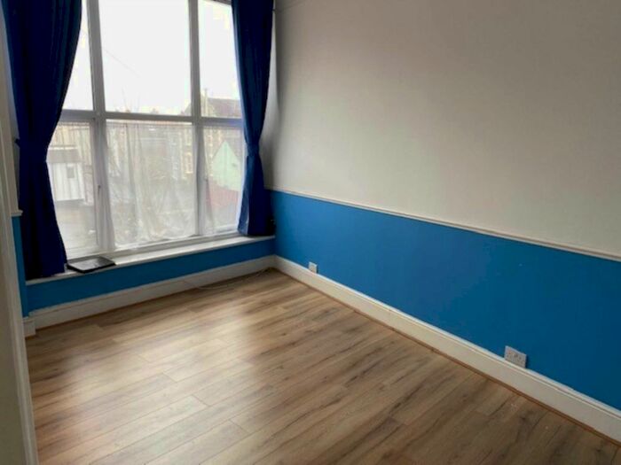 1 Bedroom Flat To Rent In Waterloo Street, Weston Super Mare, BS23