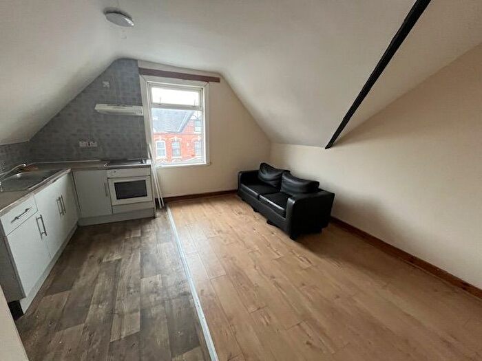 1 Bedroom Flat To Rent In City Road, Birmingham, B16