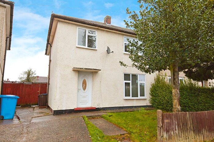 3 Bedroom Semi Detached House For Sale In Fulham Road, Mackworth, Derby, DE22