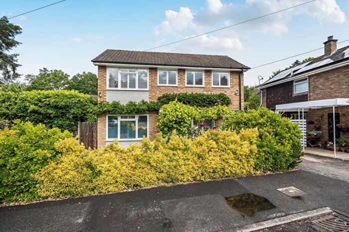3 Bedroom Detached House For Sale In Camberley, Surrey, GU15