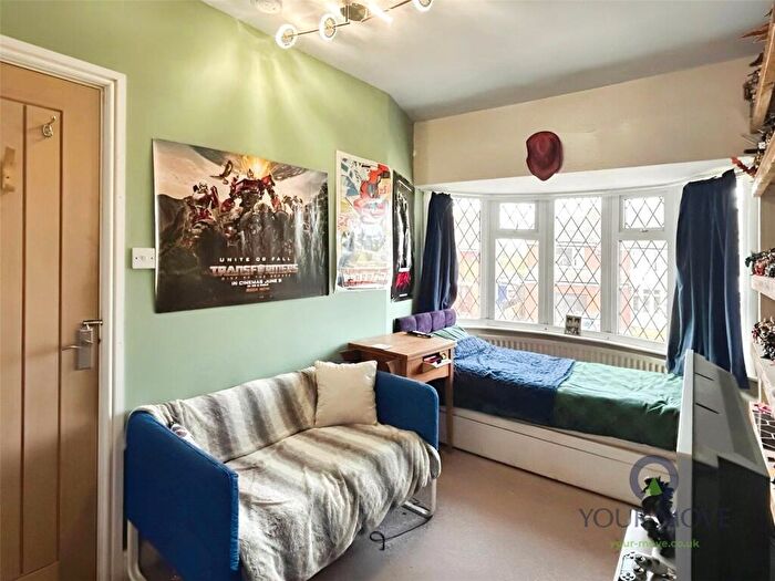 5 Bedroom Semi-Detached House For Sale In Stuart Avenue, Draycott, Stoke-on-Trent, Staffordshire, ST11