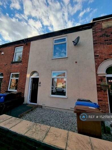 2 Bedroom Terraced House To Rent In Lowndes Lane, Stockport, SK2