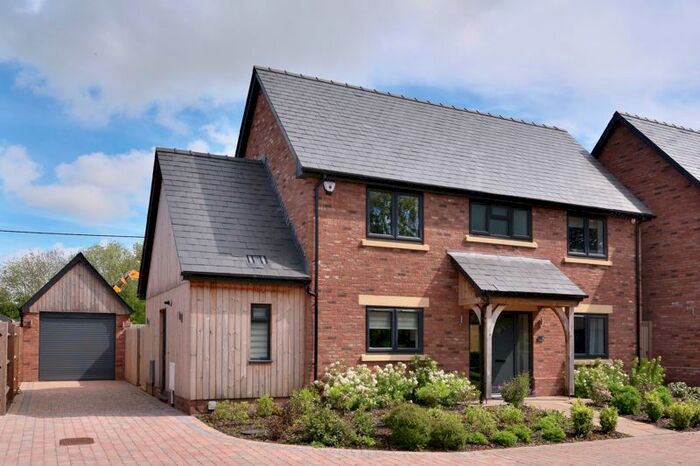 4 Bedroom Detached House For Sale In Swainshill, Hereford, HR4