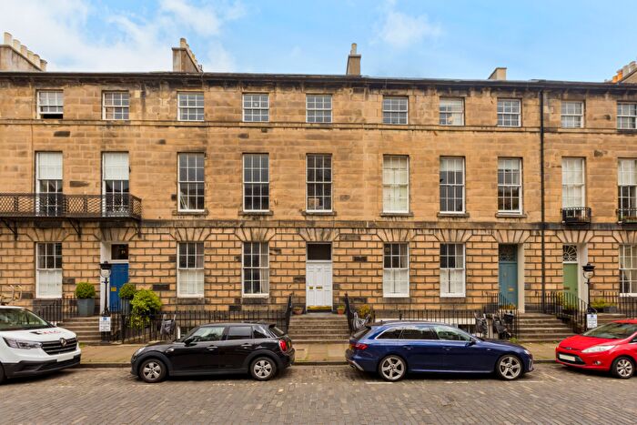 3 Bedroom Flat For Sale In Northumberland Street, Edinburgh, EH3