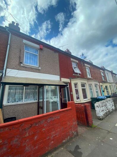 4 Bedroom Terraced House To Rent In Bolingbroke Road, Coventry, CV3