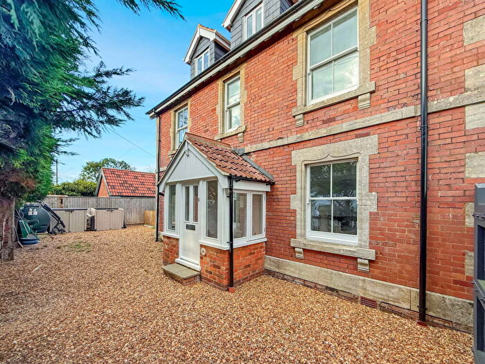 5 Bedroom Detached House For Sale In Westbury Road, Yarnbrook, Trowbridge, BA14