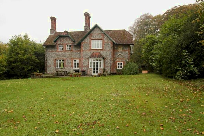 6 Bedroom Farmhouse To Rent In Ridgeway, Whitchurch, RG28