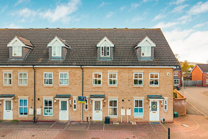 3 Bedroom Town House For Sale In Wharfdale Square, Arle, Cheltenham, GL51