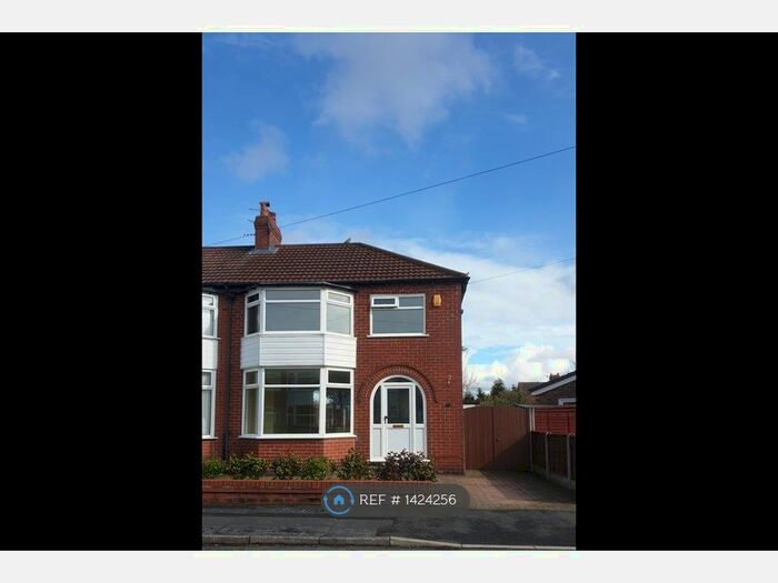 3 Bedroom Semi-Detached House To Rent In Downs Drive, Timperley, Altrincham, WA14