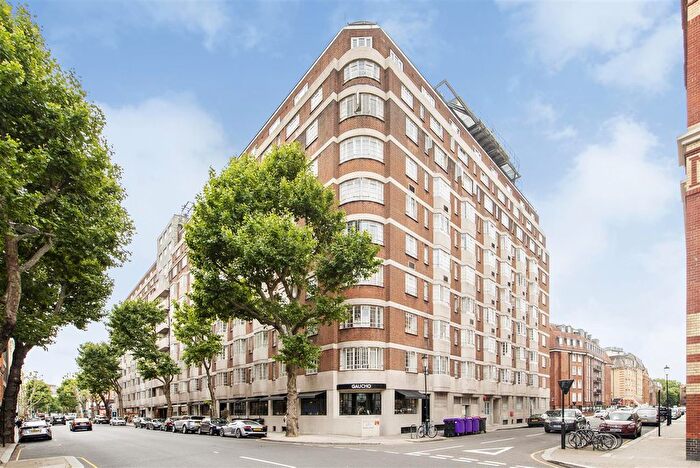 Studio To Rent In Chelsea Cloisters, Sloane Avenue, Chelsea, London, SW3