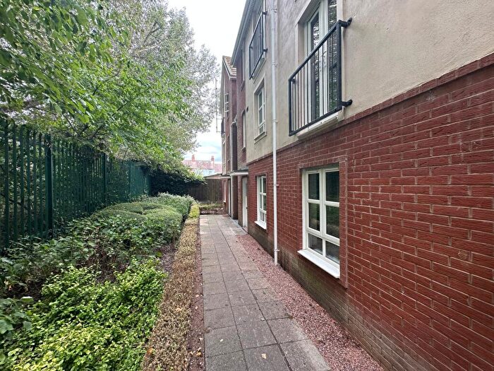 1 Bedroom Flat For Sale In Heathlands Grange, Burton-On-Trent, DE15