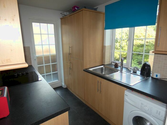 2 Bedroom Maisonette To Rent In Glebe Court, Church Road, Hanwell, W7