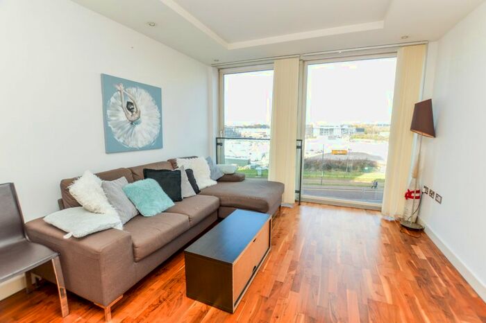 1 Bedroom Flat To Rent In City Loft, The Quays, Salford Quays, Salford, M50