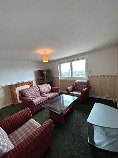 2 Bedroom Flat To Rent In Dudhope Street, Dundee, DD1
