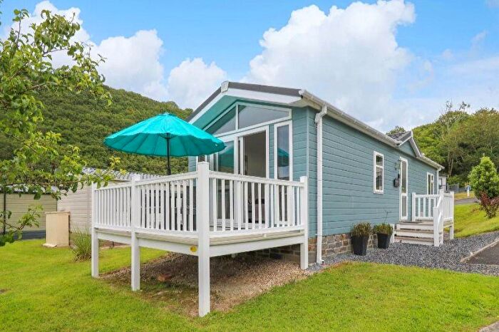 2 Bedroom Lodge For Sale In Woodlands Lodge Retreat, Gilfachrheda, New Quay, Ceredigion, SA45