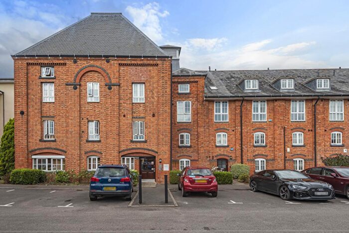 3 Bedroom Flat To Rent In Abingdon, Oxfordshire, OX14