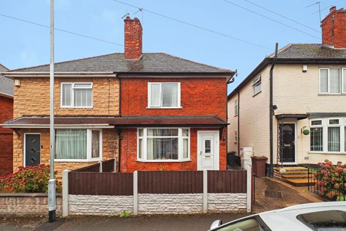 3 Bedroom Semi-Detached House For Sale In Parkyn Road, Daybrook, Nottingham, Nottinghamshire, NG5