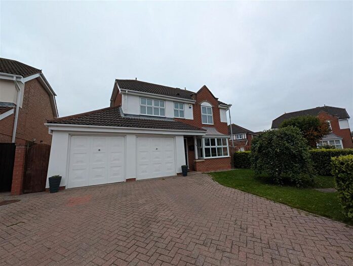 4 Bedroom Detached House For Sale In Heathfield Park, Middleton St. George, Darlington, DL2