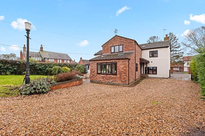 3 Bedroom Detached House For Sale In Main Street, Hayton, DN22