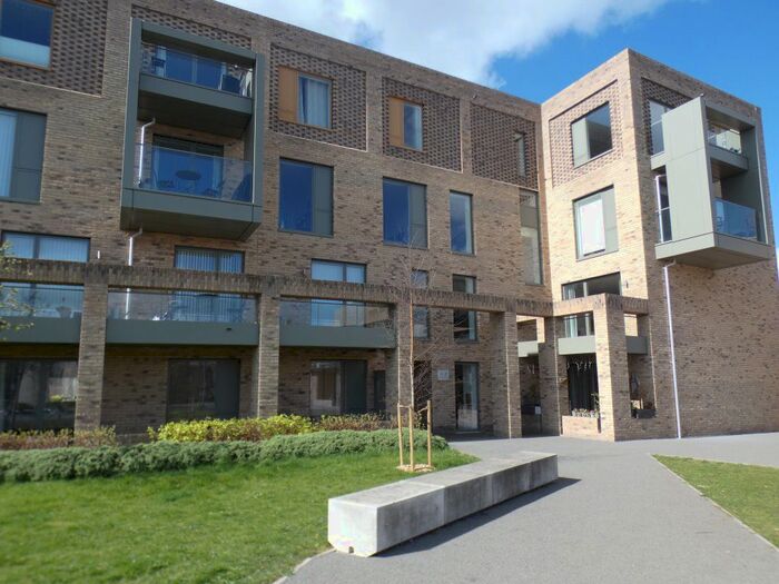 2 Bedroom Flat To Rent In Hobson Road, Trumpington, Cambridge, CB2