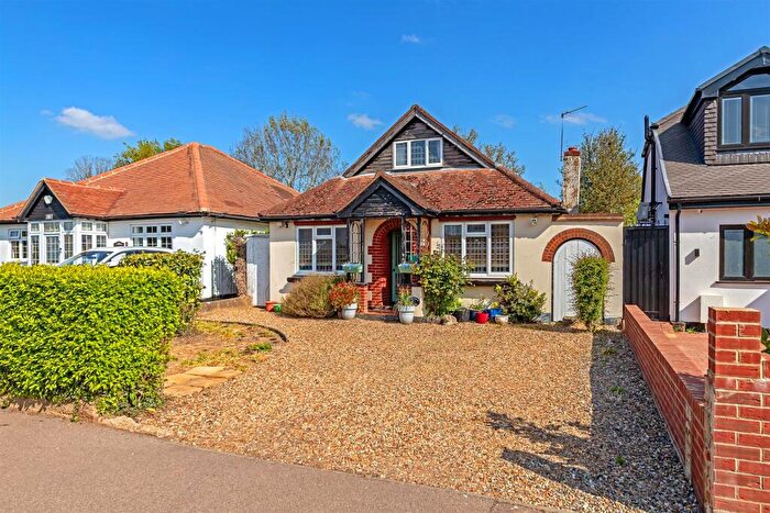 4 Bedroom Detached House For Sale In South Riding, Bricket Wood, St. Albans, AL2