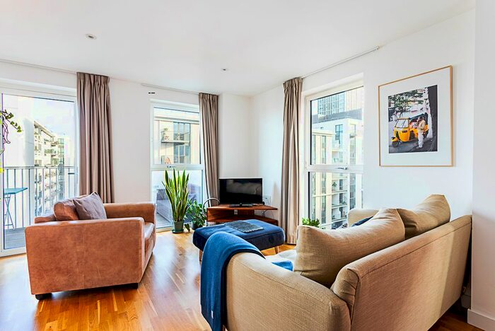 1 Bedroom Flat To Rent In Flat, Meander House, Logan Close, London, E20