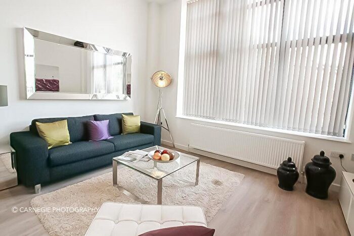 1 Bedroom Apartment To Rent In Bellmont Lodge, Welwyn Garden City, AL7