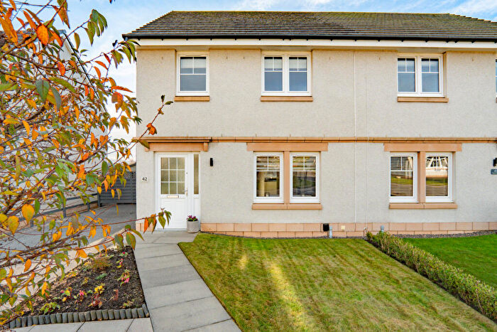 3 Bedroom Semi Detached House For Sale In Seaforth Drive, Fortrose, IV10