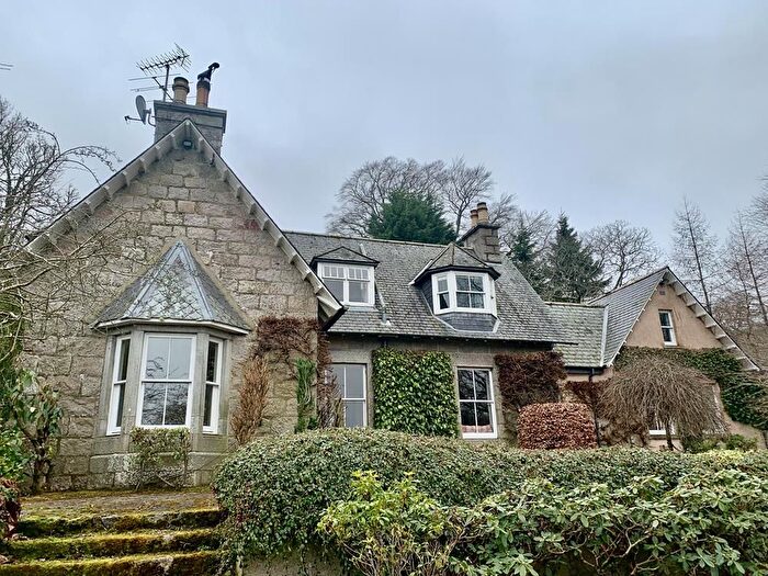 4 Bedroom Detached House To Rent In The Neuk, Castle Fraser, Inverurie, AB51