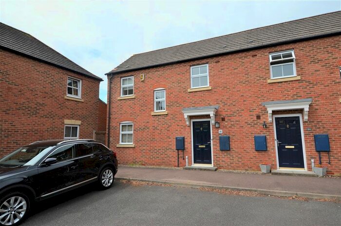 2 Bedroom Property To Rent In Swallow Lane, Aylesbury, HP19