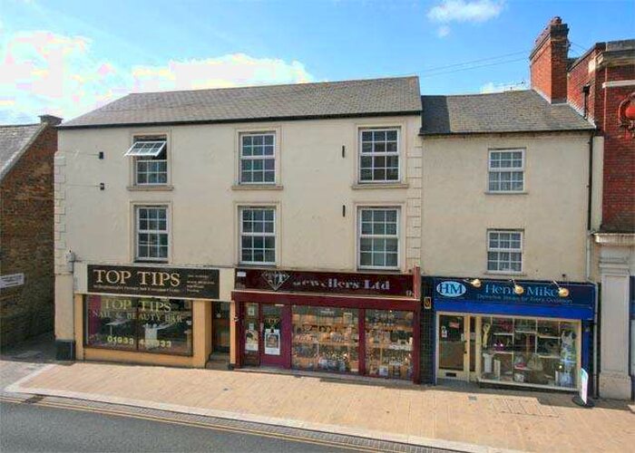 1 Bedroom Flat To Rent In Silver Street, Wellingborough, NN8