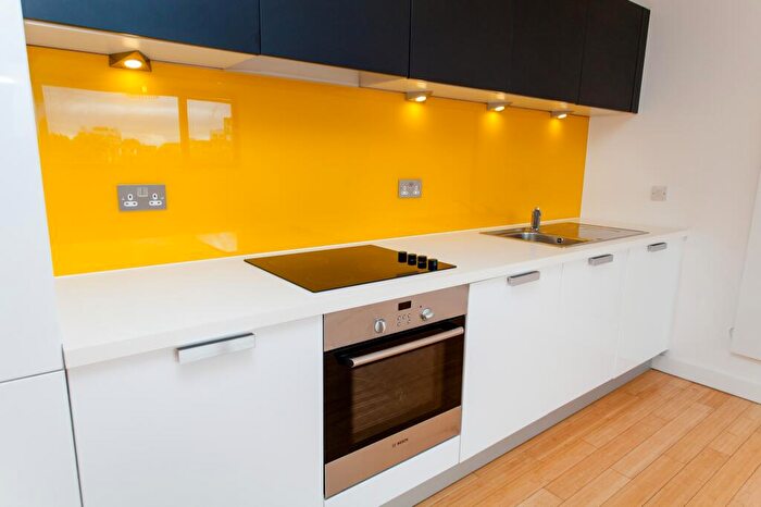 2 Bedroom Apartment To Rent In Soda Studios, Kingsland Road, Haggerston, E8