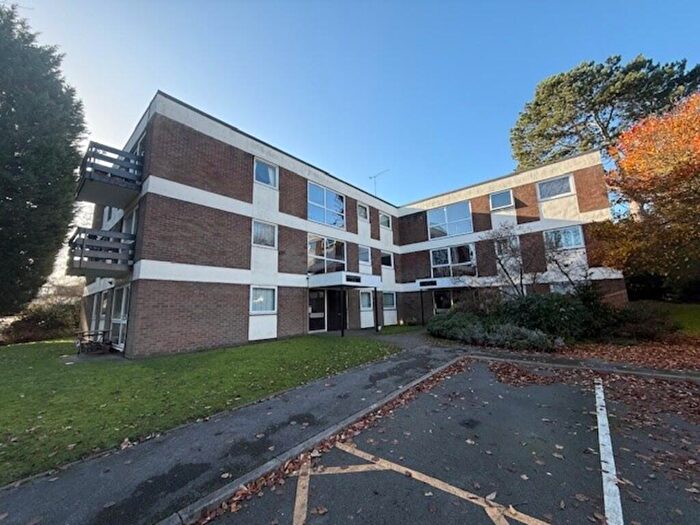 1 Bedroom Flat To Rent In Wake Green Park, Moseley, Birmingham, B13