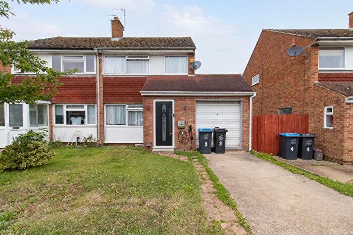 3 Bedroom Semi-Detached House For Sale In Almond Close, Broadstairs, CT10
