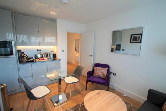 1 Bedroom Flat To Rent In Laporte Way, Luton, LU4